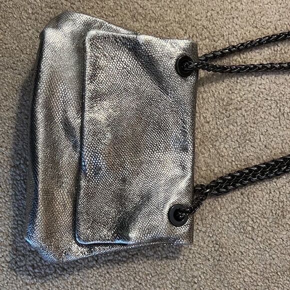 Small Silver Crossbody/shoulder Bag  - Picture 8 of 11